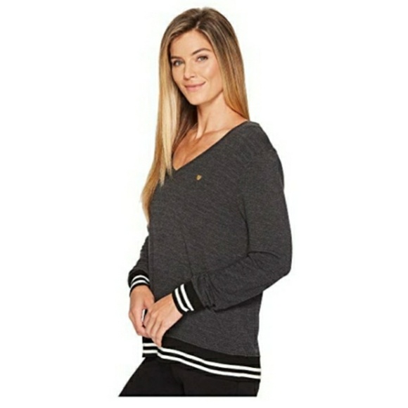 NWT Spiritual Gangster "In Love We Trust" V Neck - Picture 3 of 8